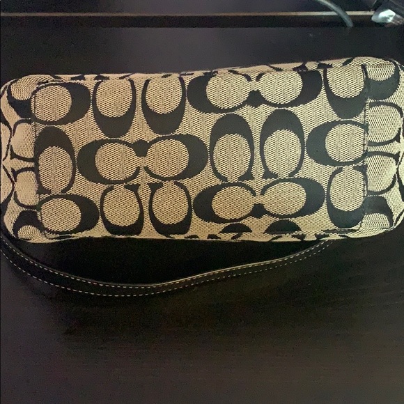 Coach handbag - Picture 2 of 4